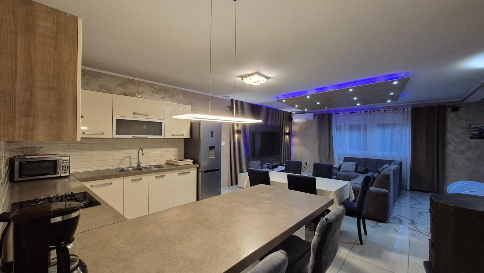Apartments Adriana Bilice Buitenkant foto
